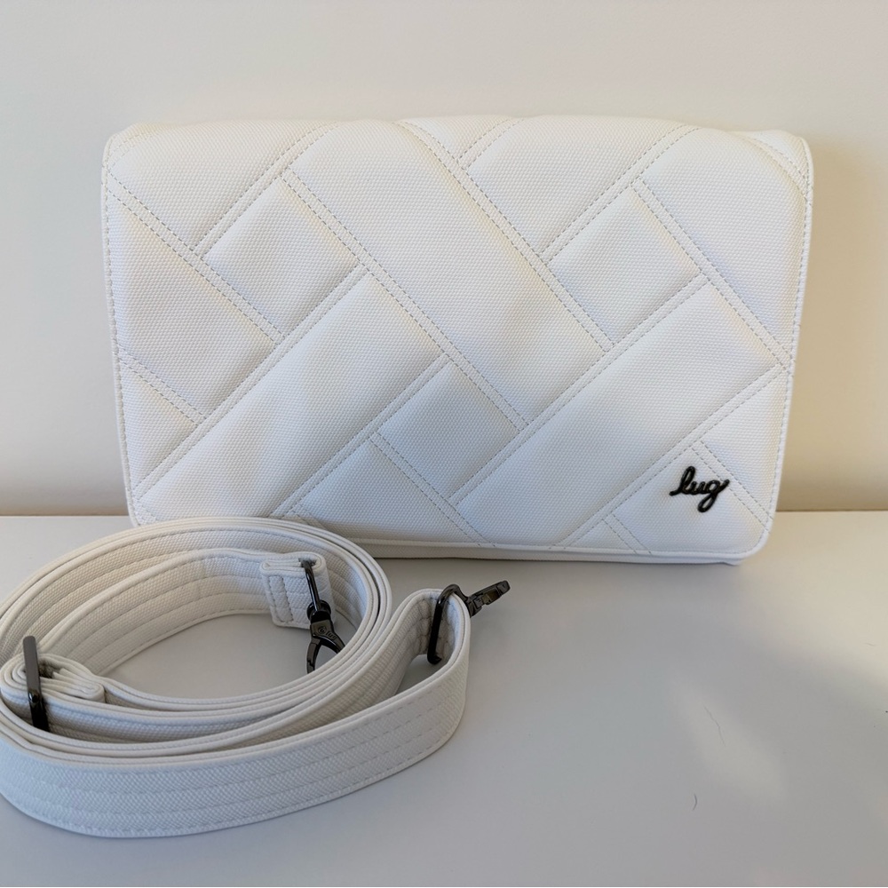 Lug Matte Luxe Huddle with Matte Strap